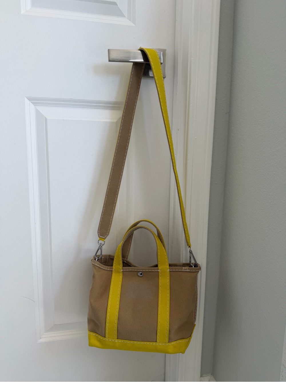 Merci - Candide shopping bag in canvas - Yellow Small with Keychain - Picture 4 of 8